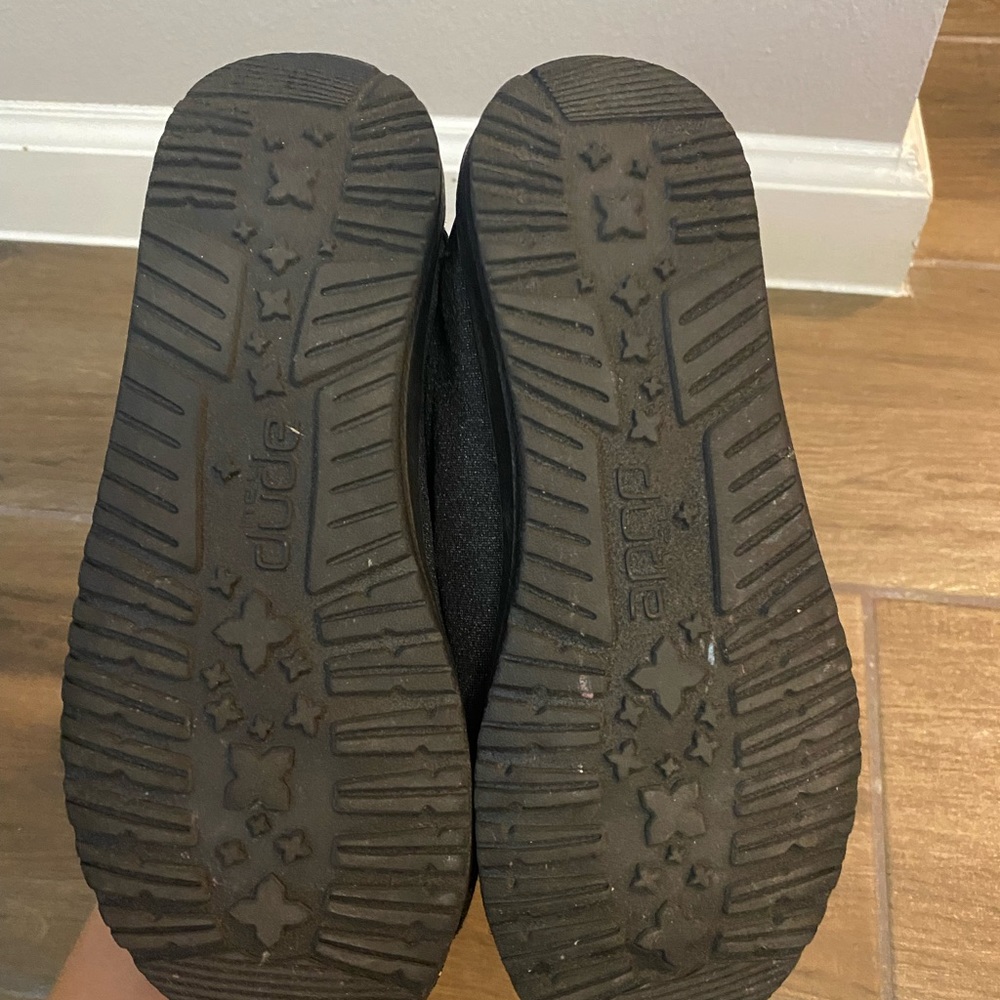 Hey dude shoes